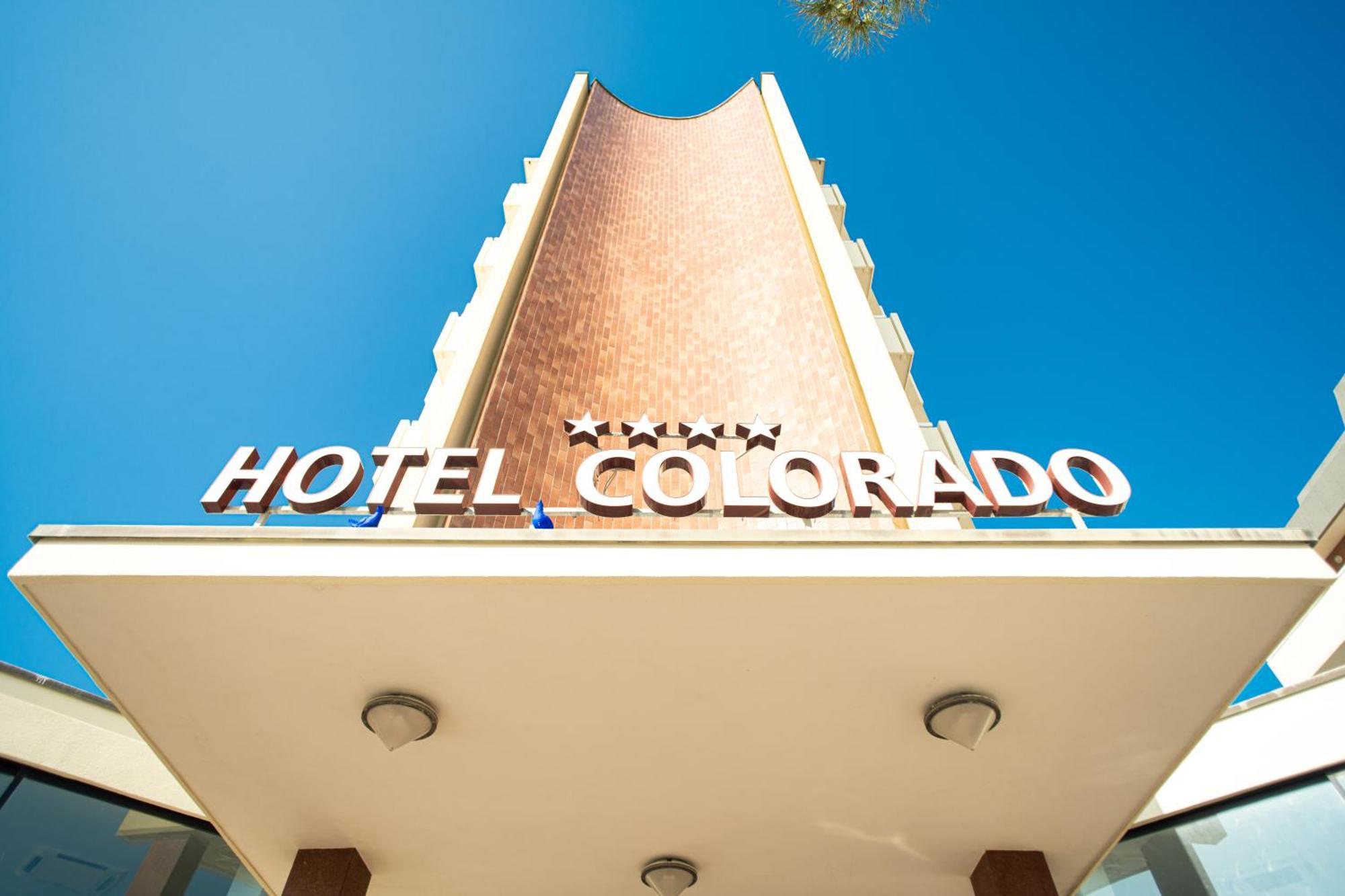Hotel Colorado Cesenatico Esterno foto