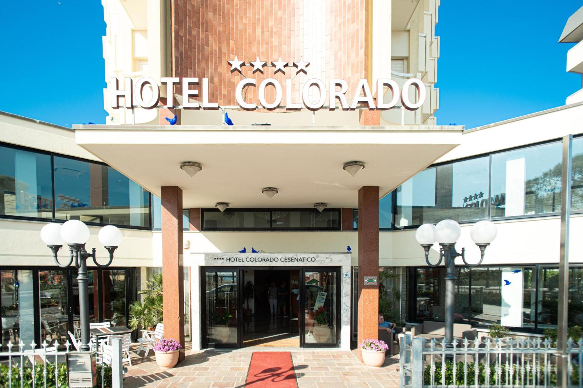 Hotel Colorado Cesenatico Esterno foto